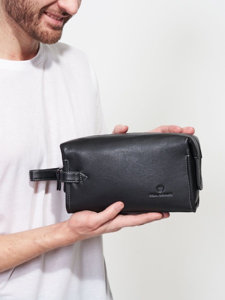 Несессер кожаный Paul Rayner