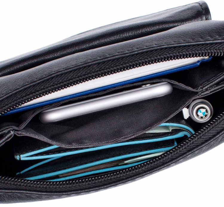 Кожаная маленькая сумка через плечо Osborne Black